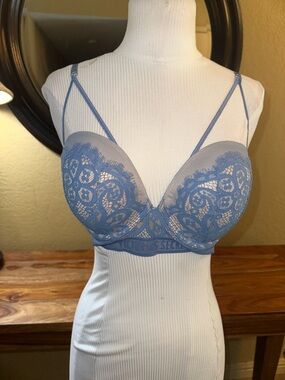 NWOT Victorias Secret Bra